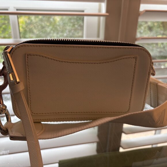 Marc Jacobs Snapshot Moon White Crossbody Bag with Silver Hardware Excellent - Picture 4 of 4
